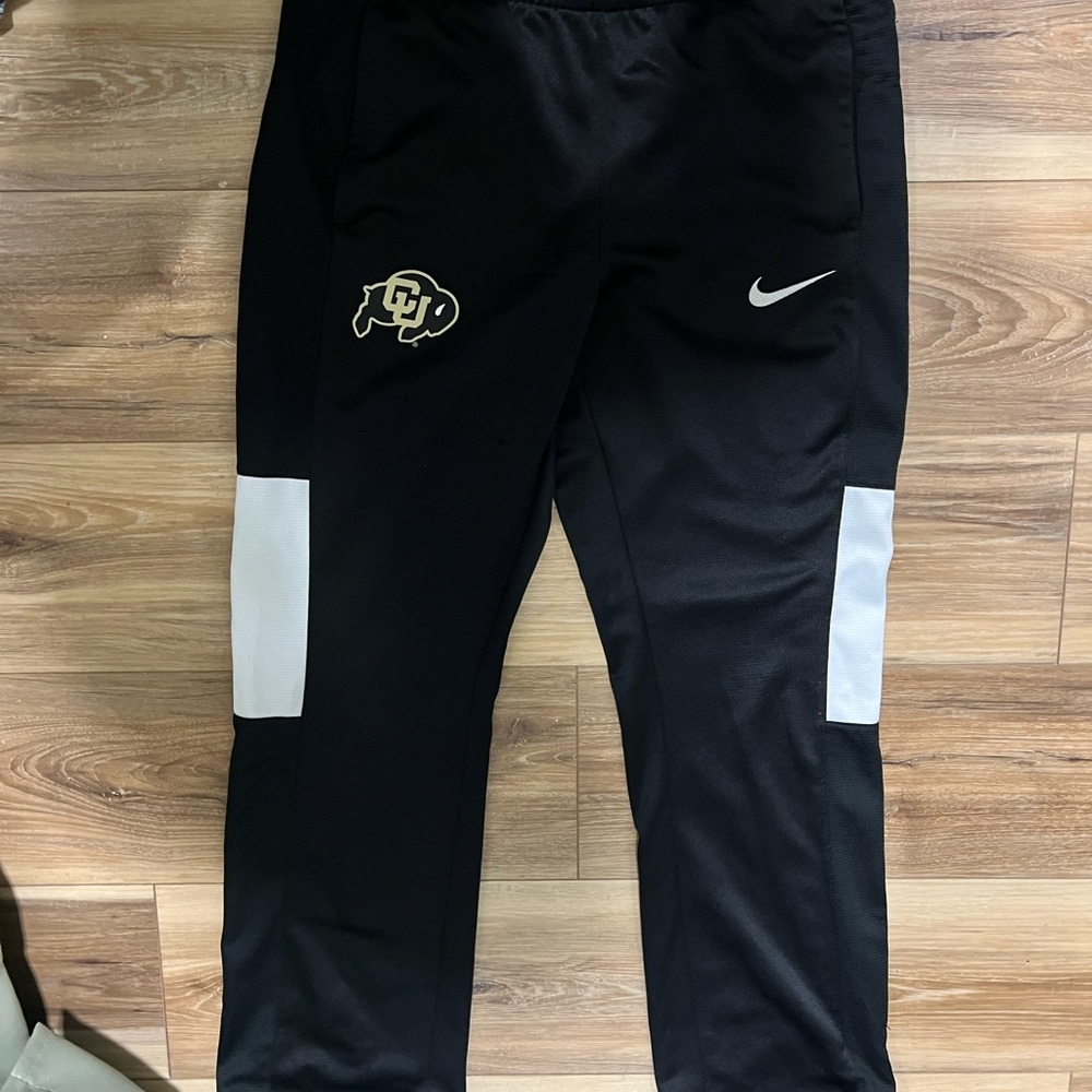 Woman’s Colorado Buffaloes Basketball Nike Black and White Track Pants